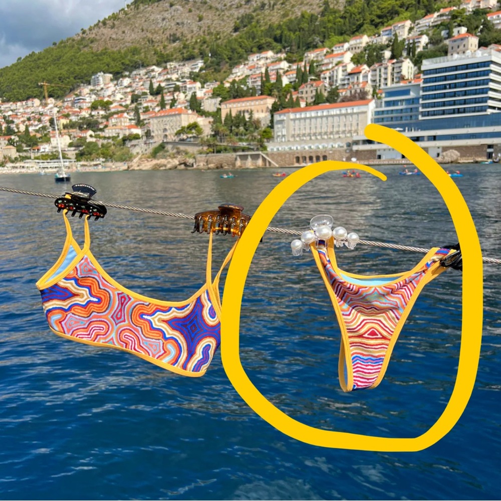 Cento Per Cento Bottom!!! Size: MEDIUM